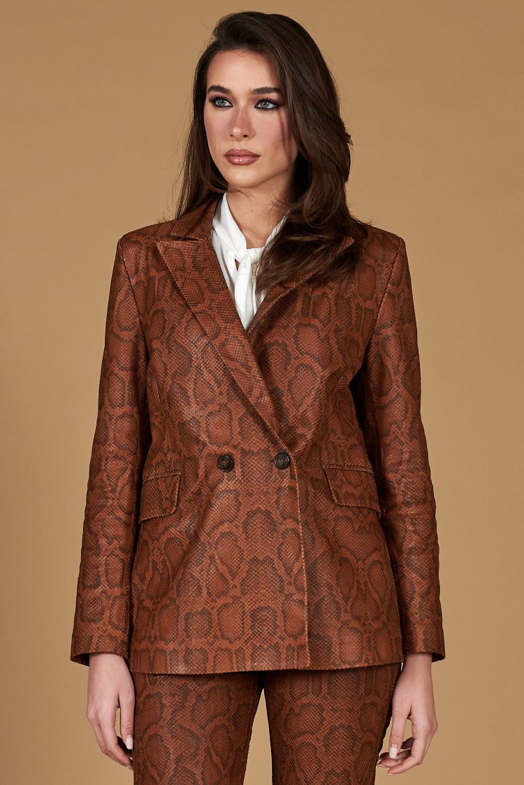 Blazer doppiopetto in pelle...