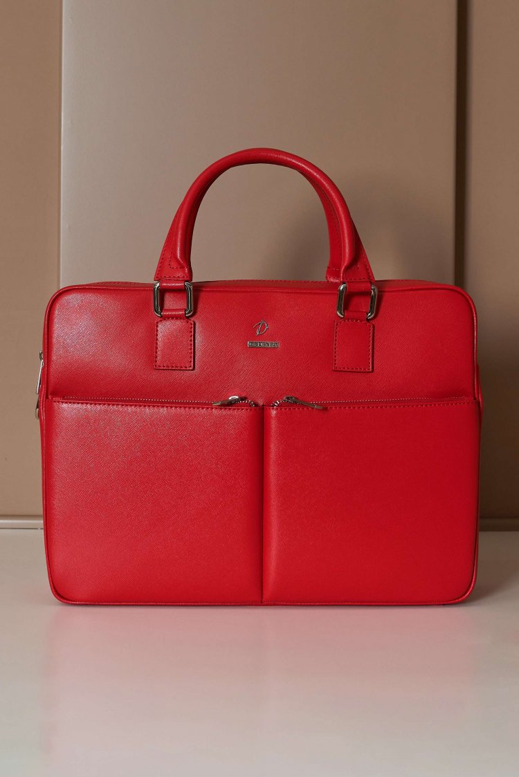 Borsa Ventiquattrore in pelle di vitello rosso saffiano doppia tasca