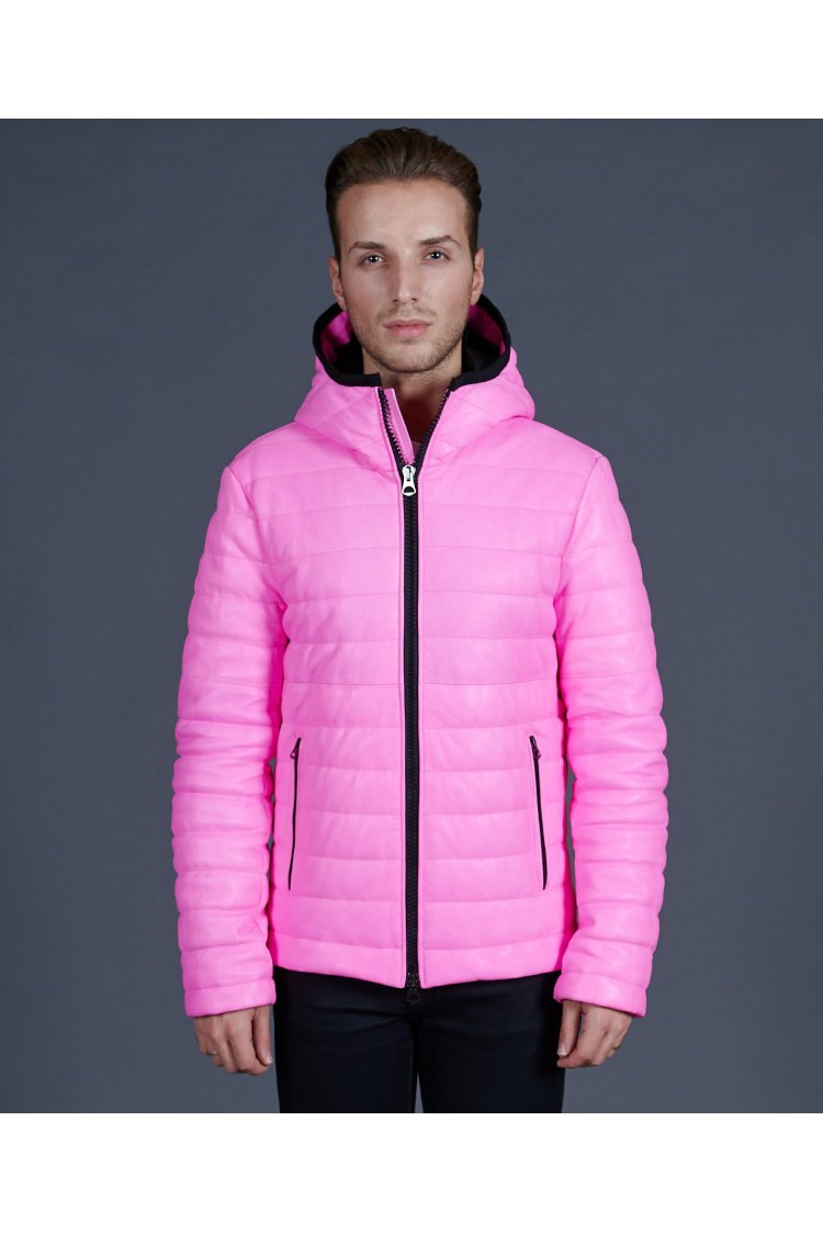 Piumino in pelle colore rosa con cappuccio